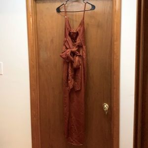 Showpo Dress! Copper. Never worn! Tags still on! Perfect Condition